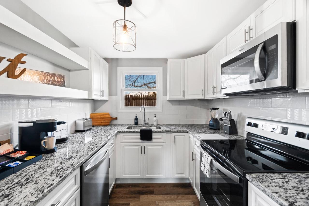 Lovely 3 Bedroom Colonial Home Middletown Exterior foto
